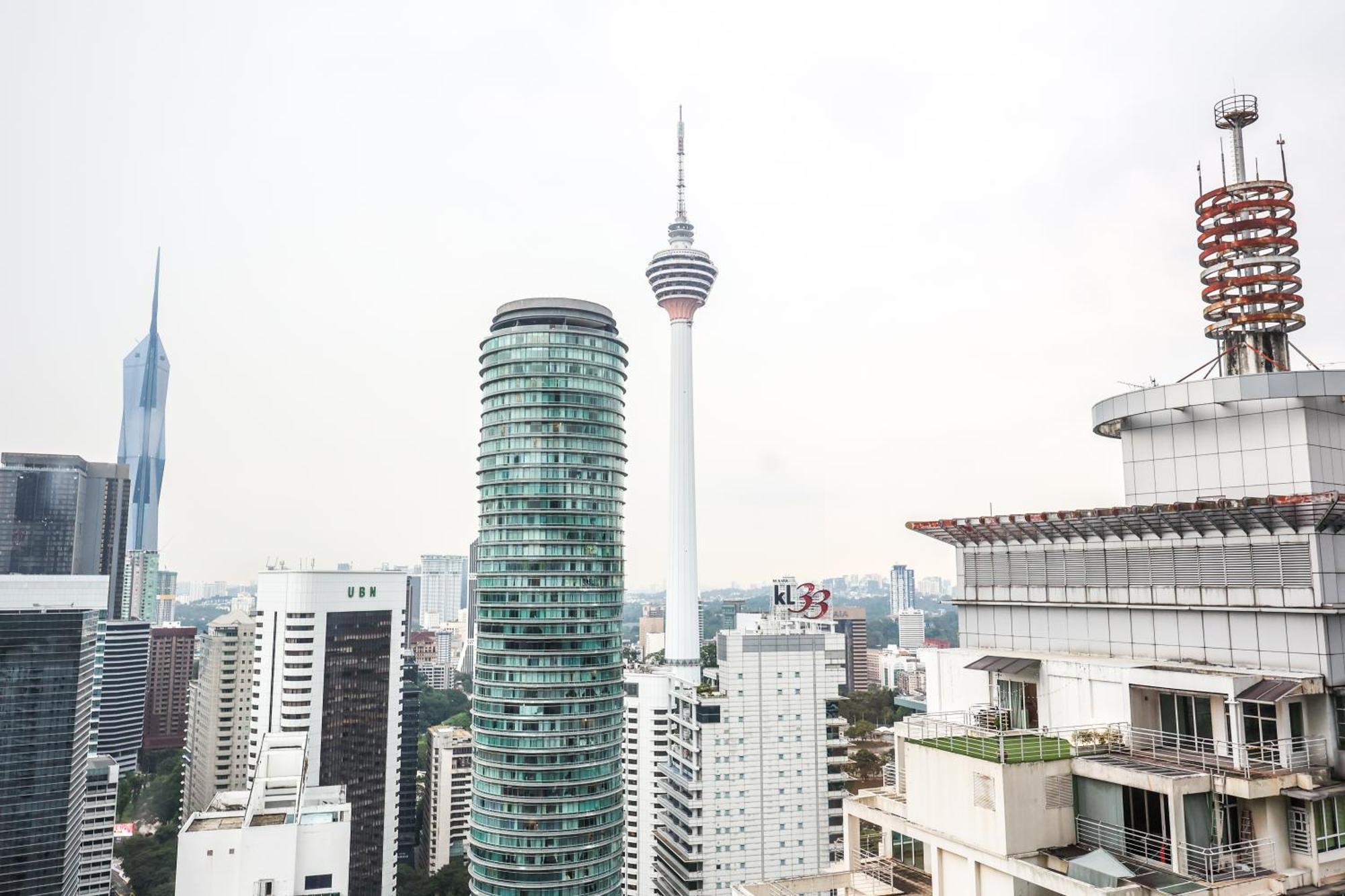 Calm Sojourn, Sky Suites Klcc Kuala Lumpur Exterior foto