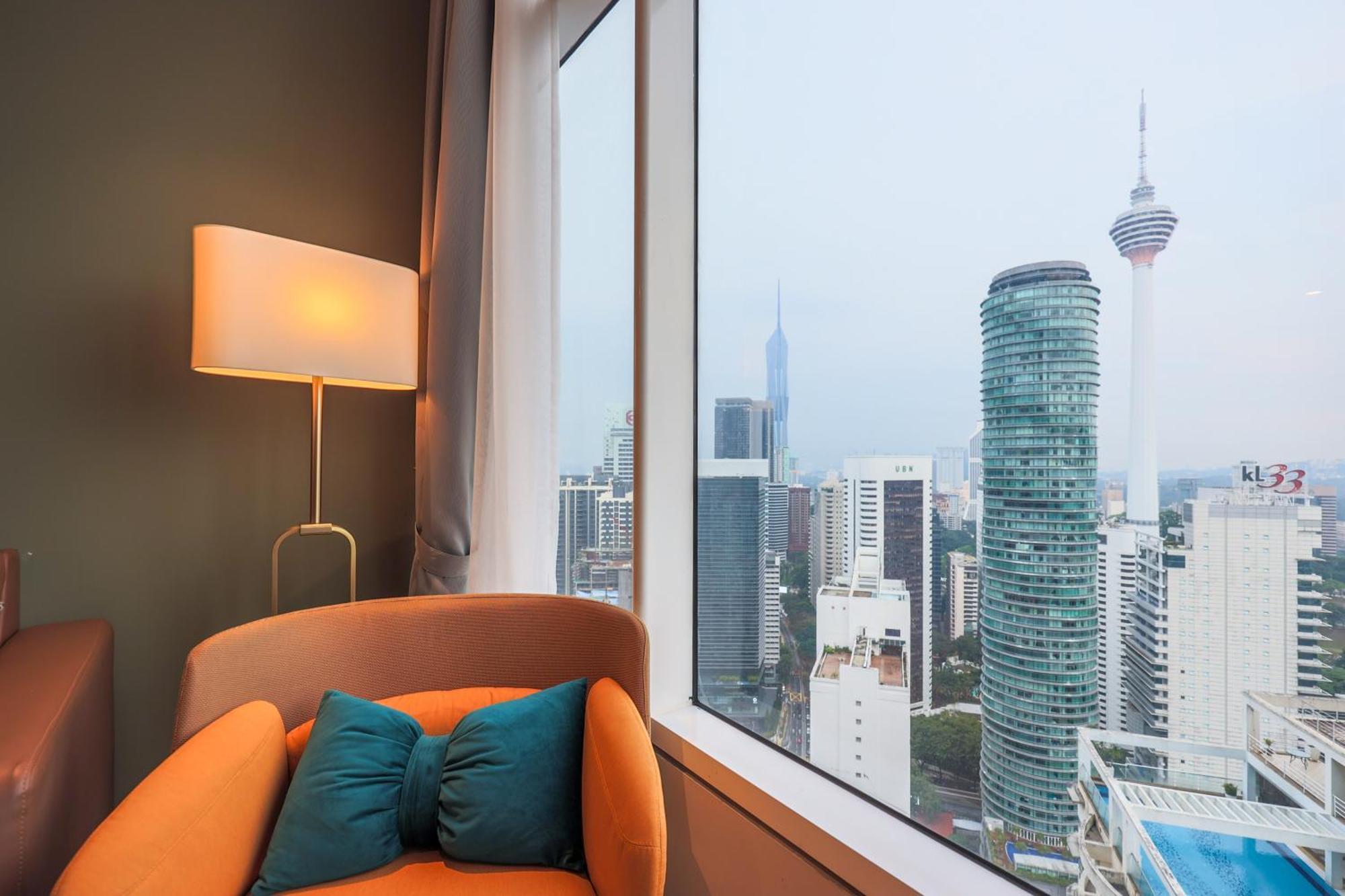 Calm Sojourn, Sky Suites Klcc Kuala Lumpur Exterior foto
